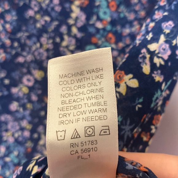 🌸💙Maurices Floral Tank Size L - Picture 7 of 7